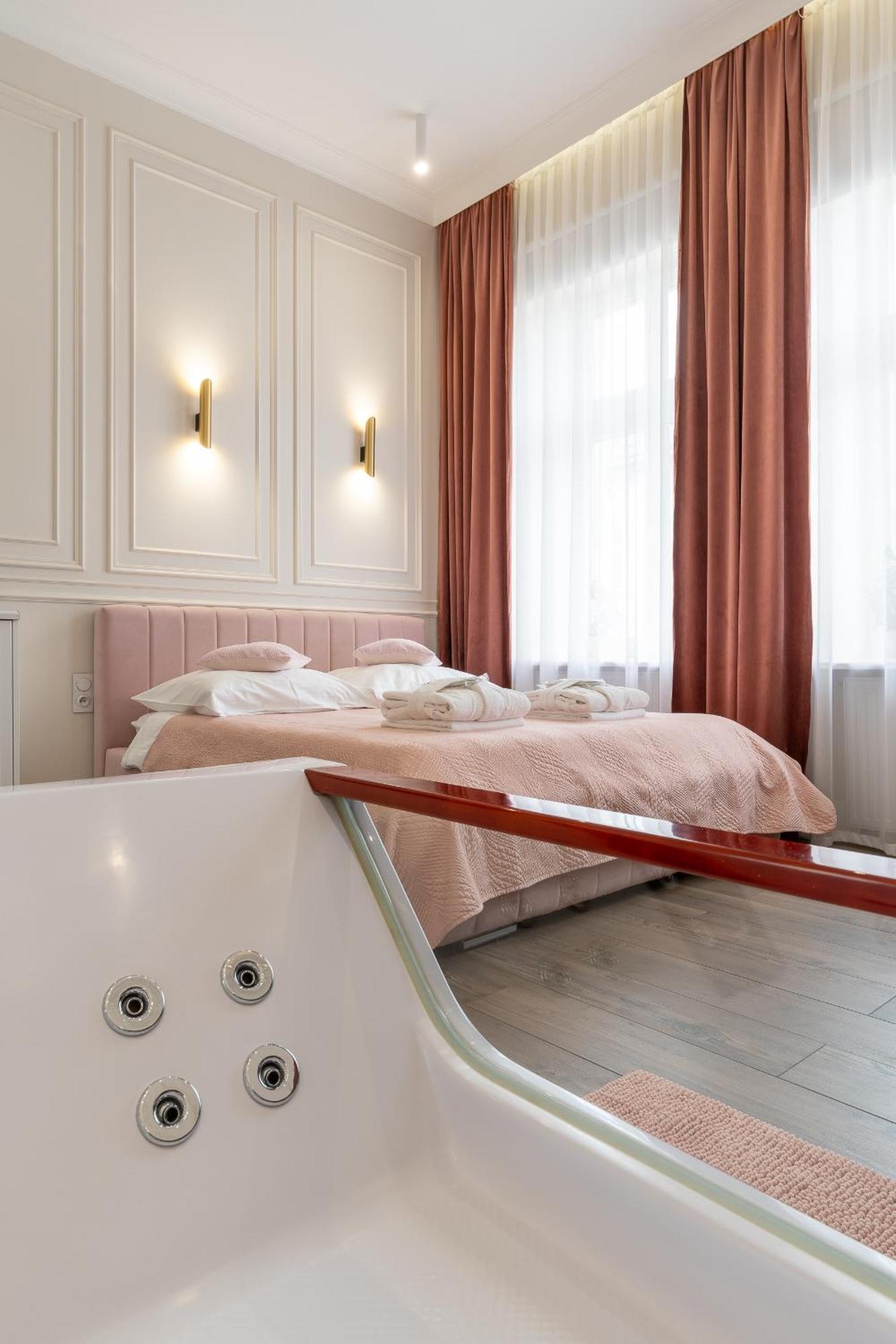 Apartament Glamour Prywatne Jacuzzi Starowislna Cracovia Esterno foto