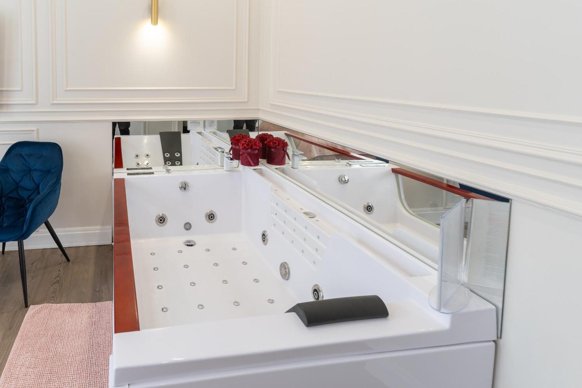 Apartament Glamour Prywatne Jacuzzi Starowislna Cracovia Esterno foto